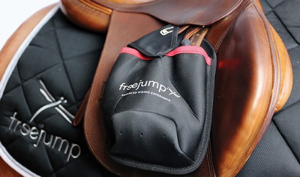 freejump Steigbügeltasche