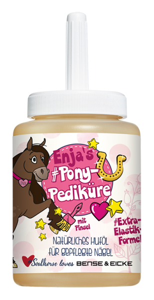 Enja's #Pony-Pediküre mit Pinsel